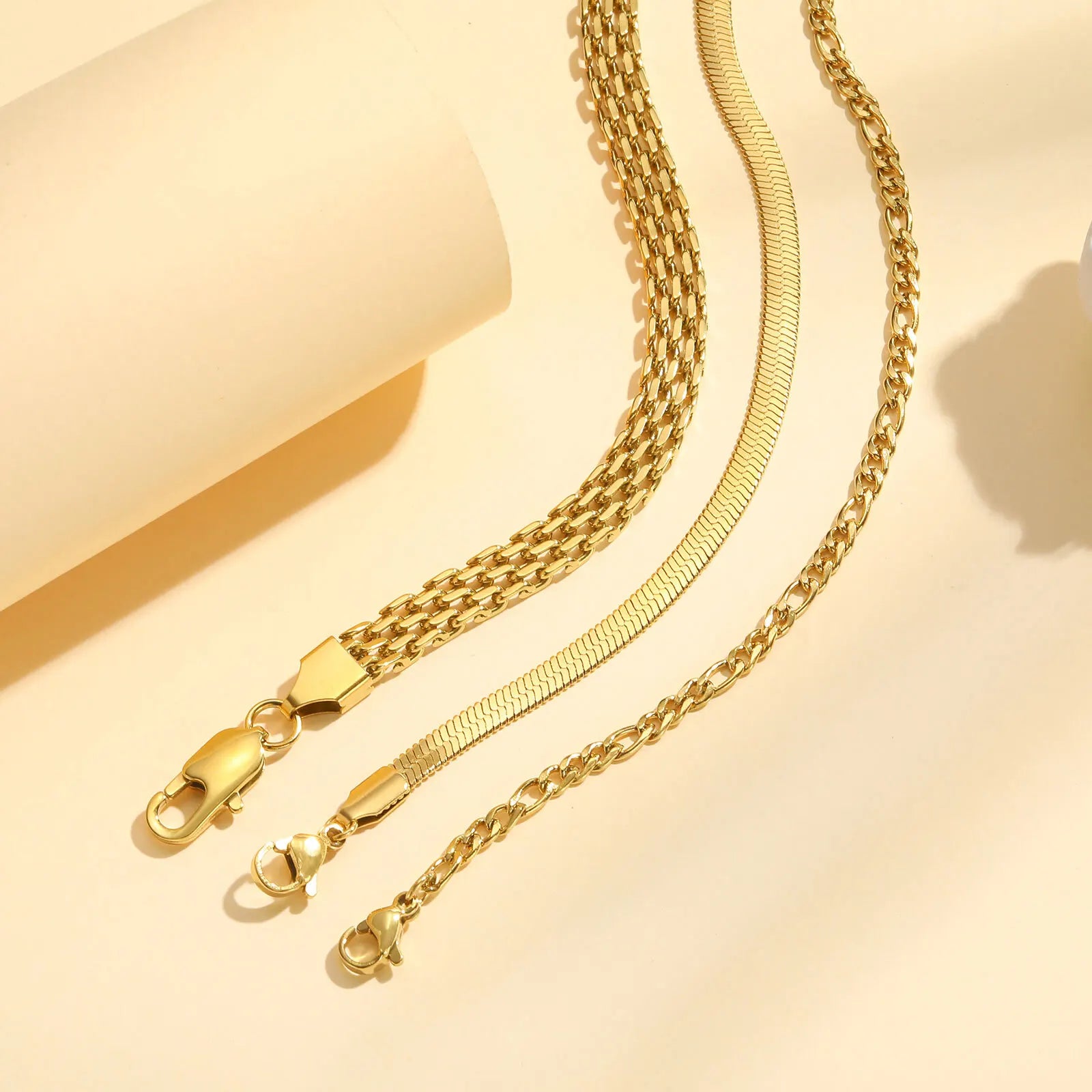 Alura Bracelets 
Waterproof Stainless Steel Chain Bracelets