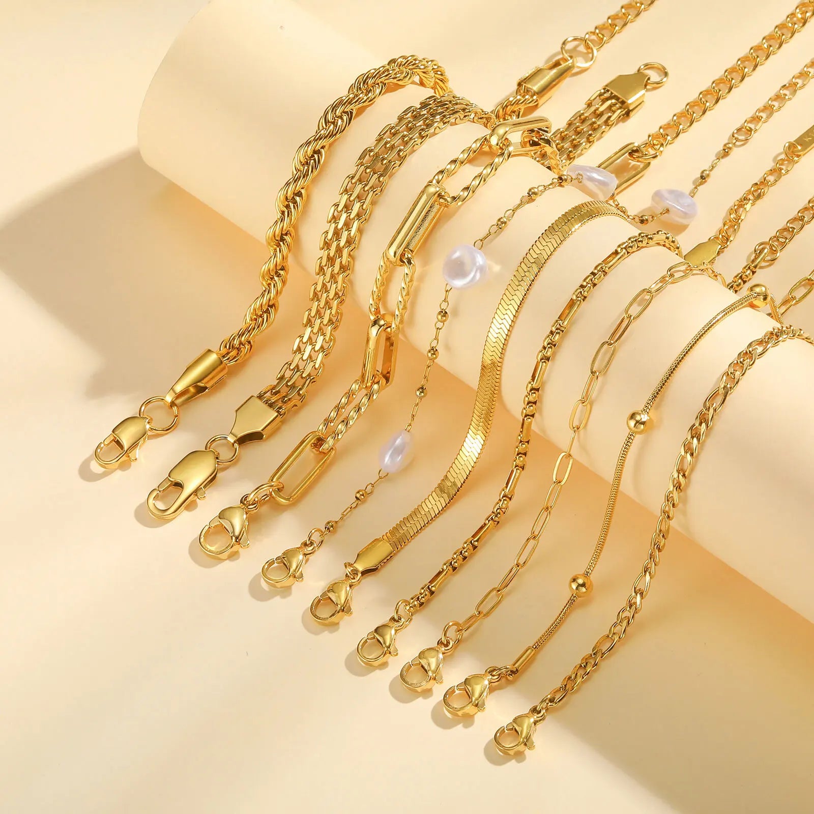Alura Bracelets 
Waterproof Stainless Steel Chain Bracelets